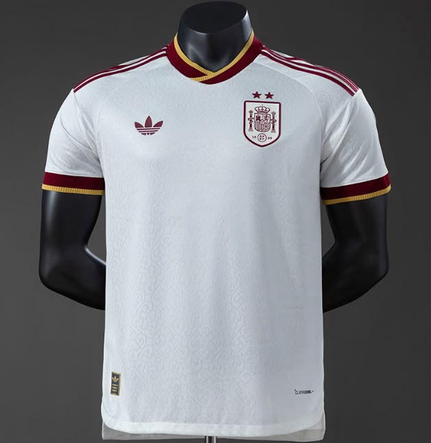 Espanha Branca 2 estrelas 26/27